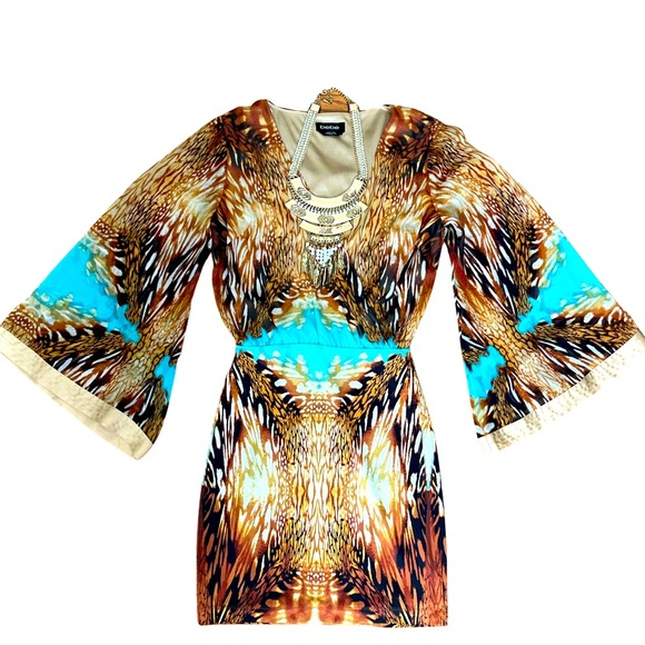 Bebe multi-color mini dress with necklace - Picture 2 of 3